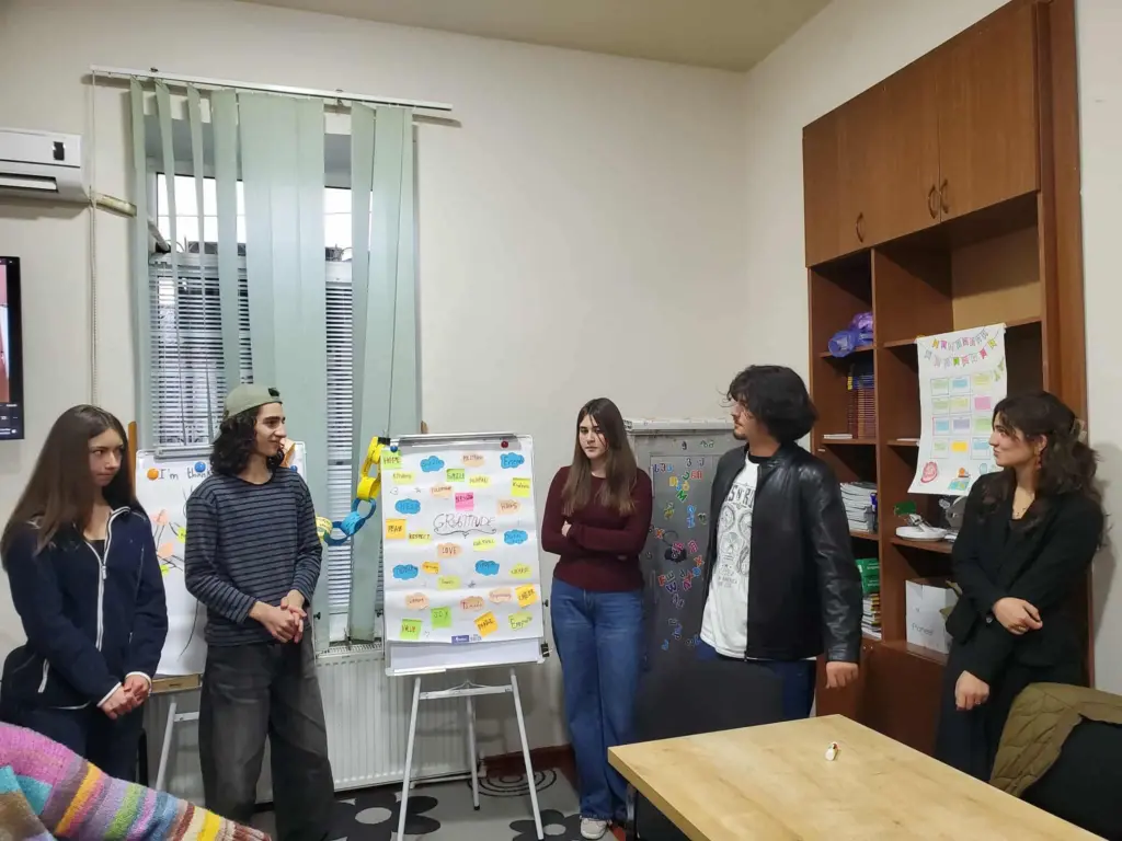 586718443_1448350353389111_7125778708689304864_n